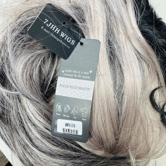 Long Wavy Black & Blonde Two-Tone Synthetic Wig - Picture 2 of 6